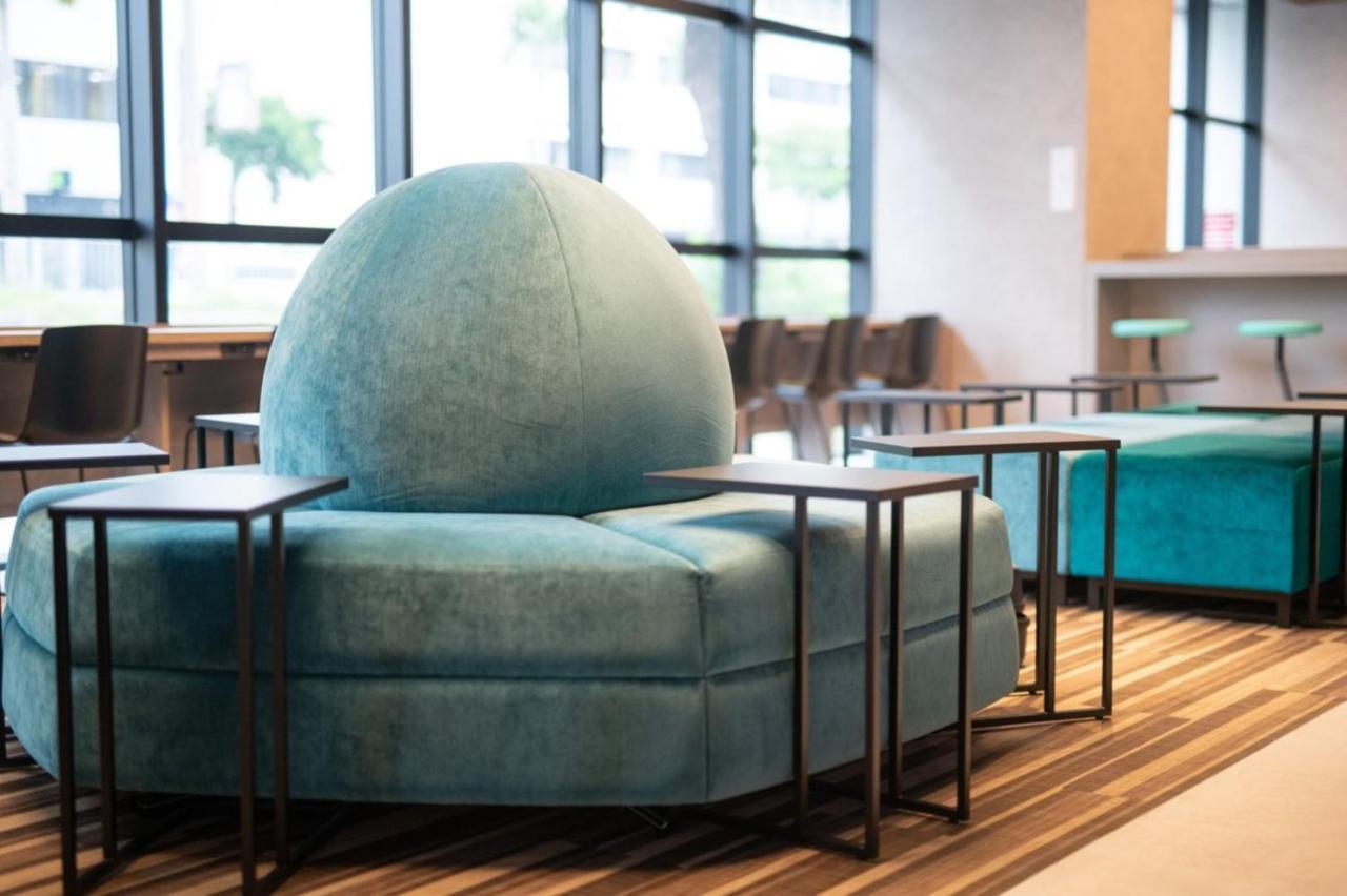 Prince Smart Inn Наха Екстериор снимка